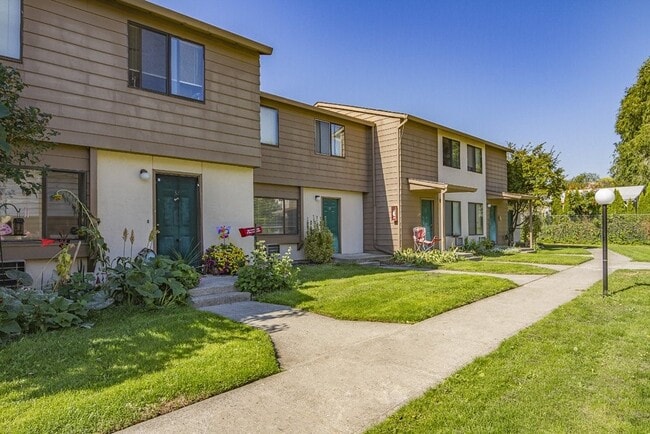 property at 2812 W 7th St