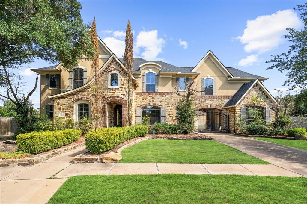 21135 Kelliwood Park Ln in Katy, TX - Foto de edificio