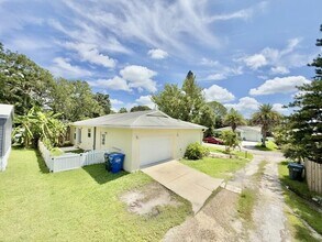 630 Mac Crillus Rd in Largo, FL - Building Photo - Building Photo