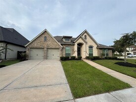10323 Granite Ct in Arcola, TX - Building Photo