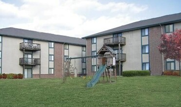 Keystone Park Apartments - Benson in Omaha, NE - Building Photo - Building Photo