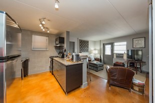 Fatherland Flats Apartments