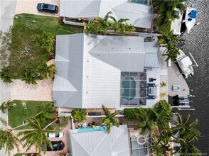 1394 SW Seagull Way in Palm City, FL - Building Photo - Building Photo