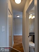 2850 N Mildred Ave, Unit 1 in Chicago, IL - Building Photo - Building Photo
