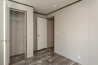 Pulaski Estates in Little Rock, AR - Foto de edificio - Interior Photo