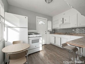 396-398-398 S Powell Ave in Columbus, OH - Foto de edificio - Building Photo