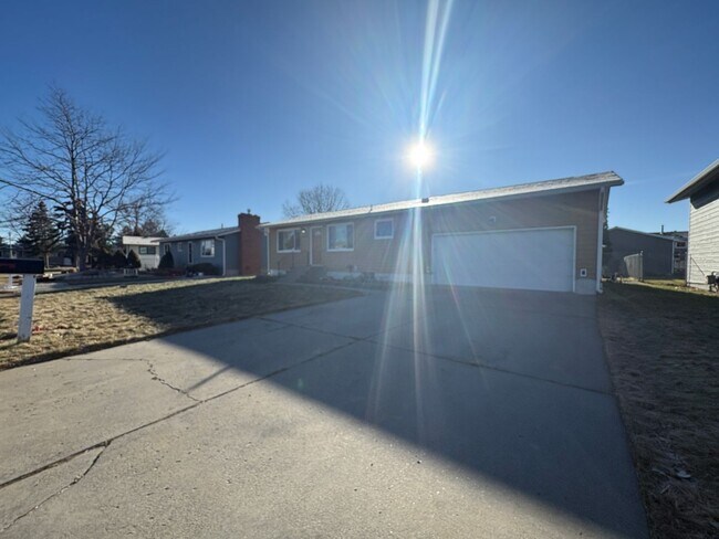 2820 Lynwood Dr in Billings, MT - Building Photo - Building Photo