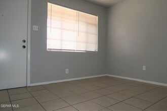 4023 Thomason Ave in El Paso, TX - Building Photo - Building Photo
