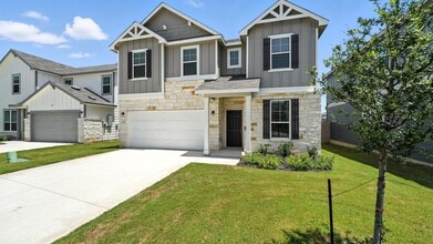 158 Hazy Glade Dr in Seguin, TX - Building Photo - Building Photo
