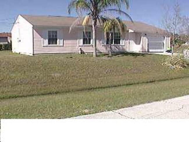 property at 2791 SE Buccaneer Cir