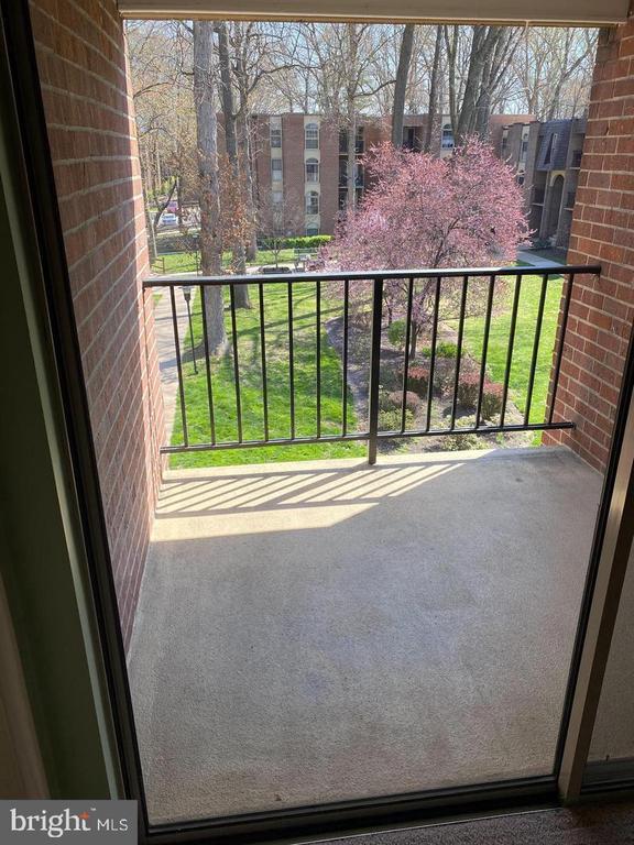 property at 3304 Woodburn Rd