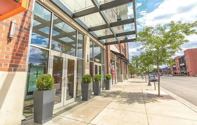 350 N Main St, Unit 806