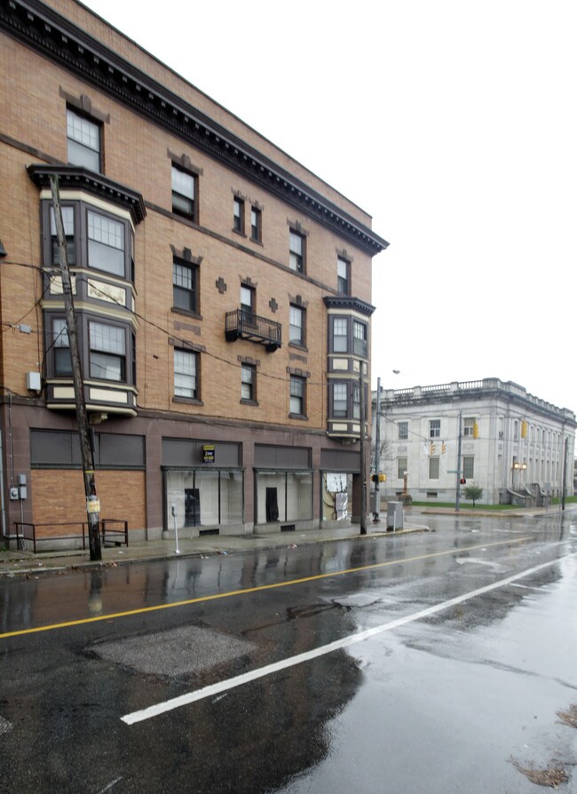 201 S George St in York, PA - Building Photo - Building Photo