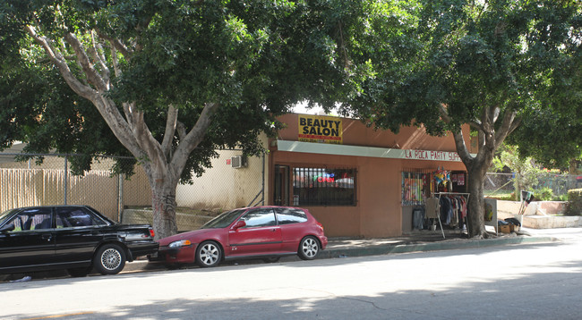 Verdugo Cottages in Los Angeles, CA - Building Photo - Building Photo