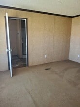 1100 Sugar Creek Rd in St. Martinville, LA - Building Photo - Building Photo