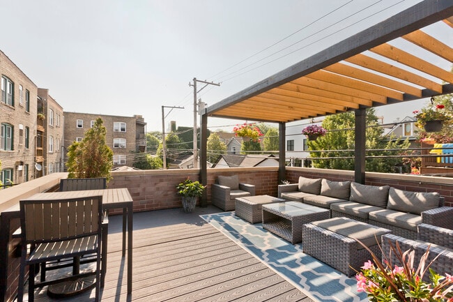 4753 N Hamilton Ave, Unit 1N in Chicago, IL - Building Photo - Building Photo