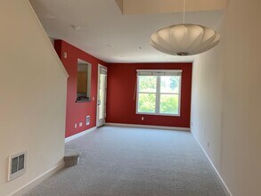 108 Bryant St in Mountain View, CA - Building Photo - Building Photo