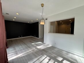 5 Meadowbrook, Unit 5 MEADOWBROOK in Aliso Viejo, CA - Building Photo - Building Photo
