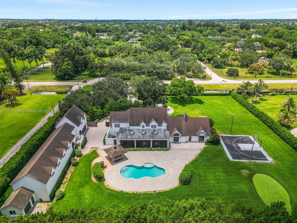 6320 Hancock Rd in Southwest Ranches, FL - Building Photo