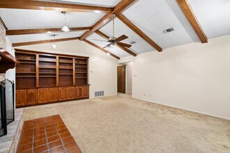 424 W Nicholson St in Del Rio, TX - Building Photo - Building Photo