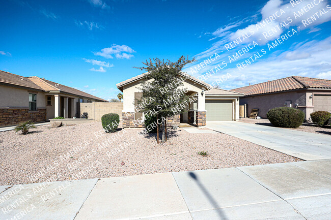 2880 E Detroit St in Chandler, AZ - Building Photo - Building Photo