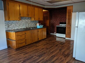 25 Lothrop St in Beverly, MA - Building Photo - Building Photo