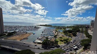 1650 Ala Moana Blvd in Honolulu, HI - Building Photo