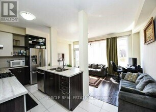 601 Remembrance Rd in Brampton, ON - Building Photo - Building Photo