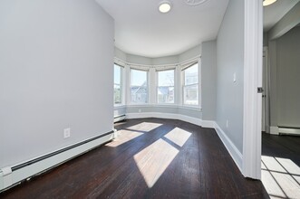 8 McKone St in Boston, MA - Building Photo - Building Photo