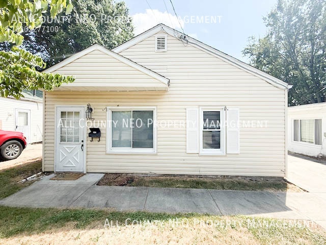 property at 772 Triplett Blvd