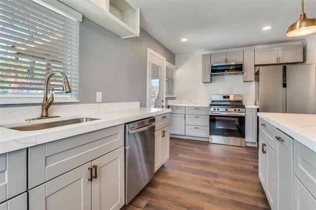 711 Winston St in Dallas, TX - Building Photo - Building Photo