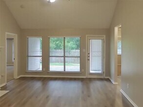 1508 Creekpark Ct in Arlington, TX - Building Photo - Building Photo