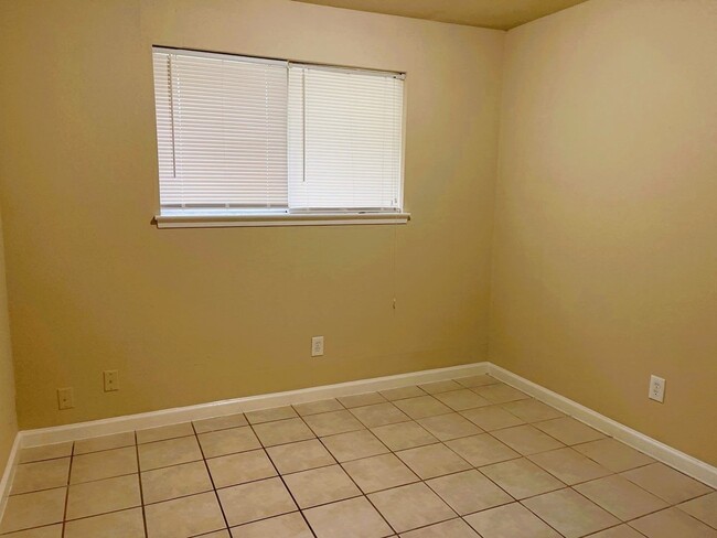 property at 919 Progreso Dr