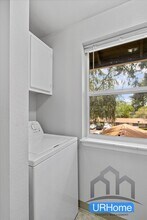 Stark Street Station 1 & 2-Bedroom Apartme in Portland, OR - Building Photo - Building Photo