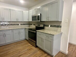 4506 Avenue T in Lubbock, TX - Building Photo - Building Photo