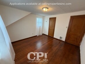 405 6th Ave N in Kelso, WA - Building Photo - Building Photo