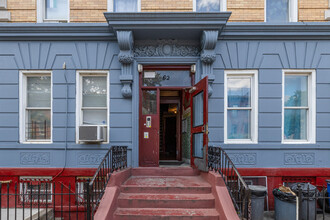 62 Patchen Avenue in New York, NY - Building Photo - Building Photo
