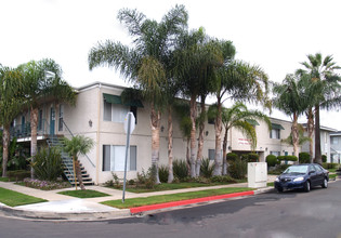 309 Memphis Ave in Huntington Beach, CA - Building Photo - Building Photo