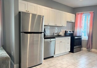 28 Pearl St in Staten Island, NY - Building Photo - Building Photo