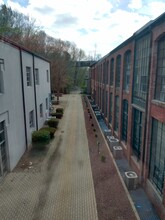 68 Thermos Ave in Norwich, CT - Foto de edificio - Building Photo