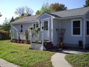 13 Wards Ln in Northbridge, MA - Building Photo - Building Photo