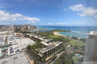 88 Piikoi St in Honolulu, HI - Building Photo - Building Photo