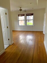 803 7th St NE, Unit 4 in Washington, DC - Building Photo - Building Photo