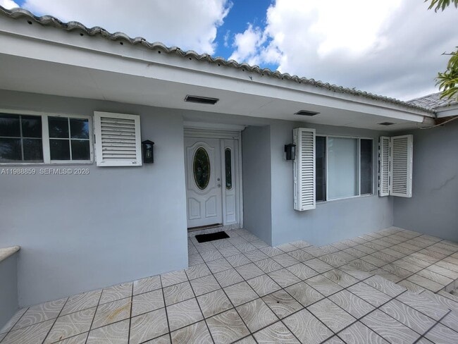 9749 SW 213th Terrace in Cutler Bay, FL - Building Photo - Building Photo