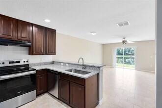 5099 Monticello Heights Ln in Oviedo, FL - Building Photo - Building Photo