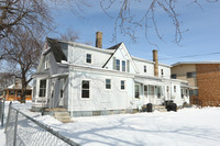 559 Elm St in Wyandotte, MI - Foto de edificio - Building Photo