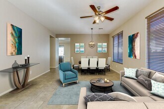 2582 W Kit Carson Trail in Anthem, AZ - Building Photo - Building Photo