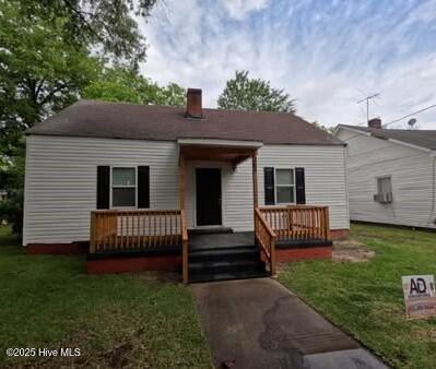 property at 405 Maplewood Ave NE