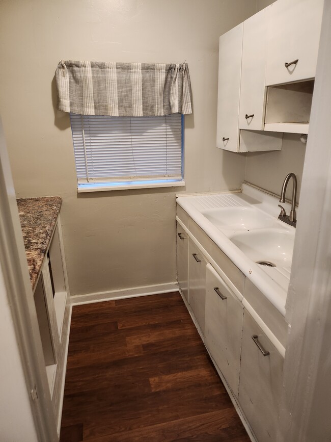 522 Center St in Carnegie, PA - Foto de edificio - Building Photo