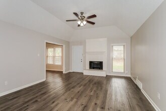 7309 Schilling Cove E, Unit E in Memphis, TN - Building Photo - Building Photo